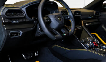 Lamborghini Urus Performante 60th Anniversary Edition full