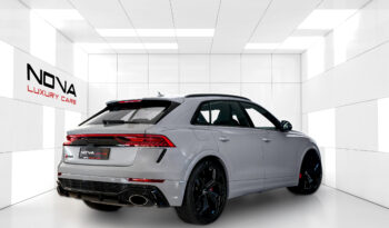 AUDI RSQ8 full