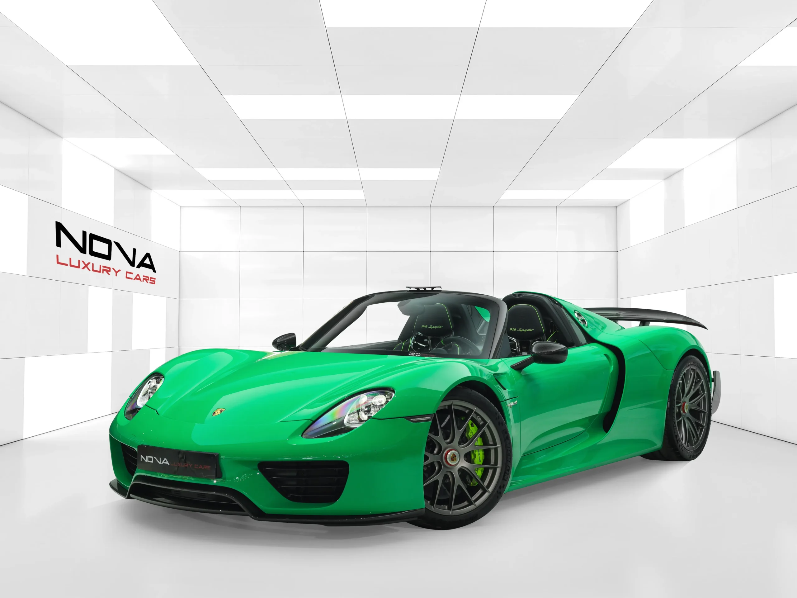 Porsche 918 Spyder Grn
