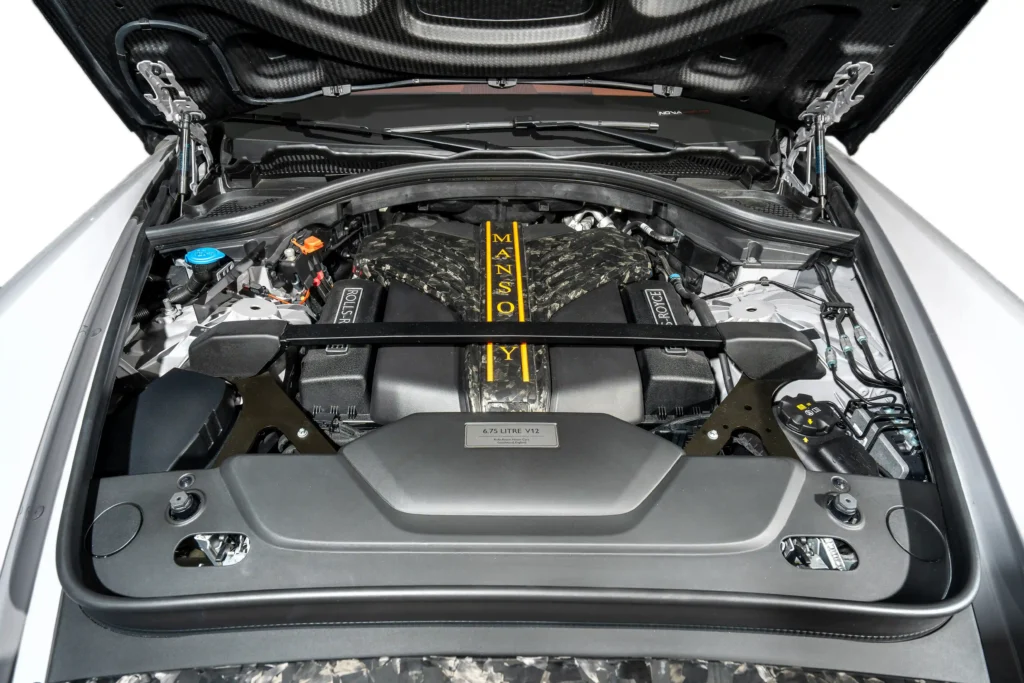 11 – ENGINE BAY VIEW_11zon