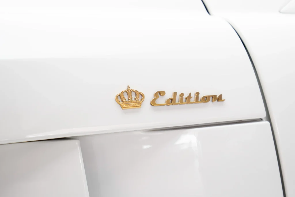 12 – Side Badge