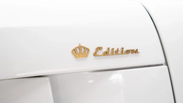 12 – Side Badge