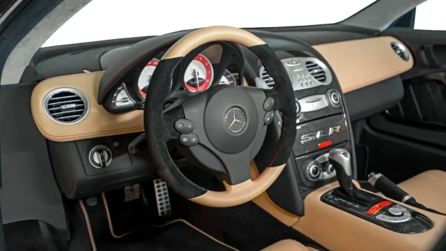 14 – Interior [Wide Dash View]_11zon (1)