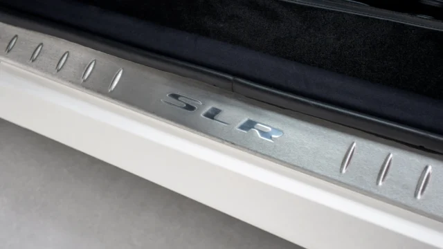 19 – Door Sill – SLR