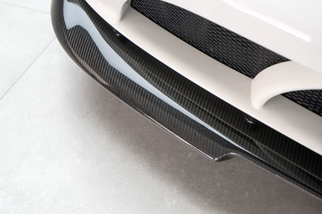 6 – Front Grille Close-up