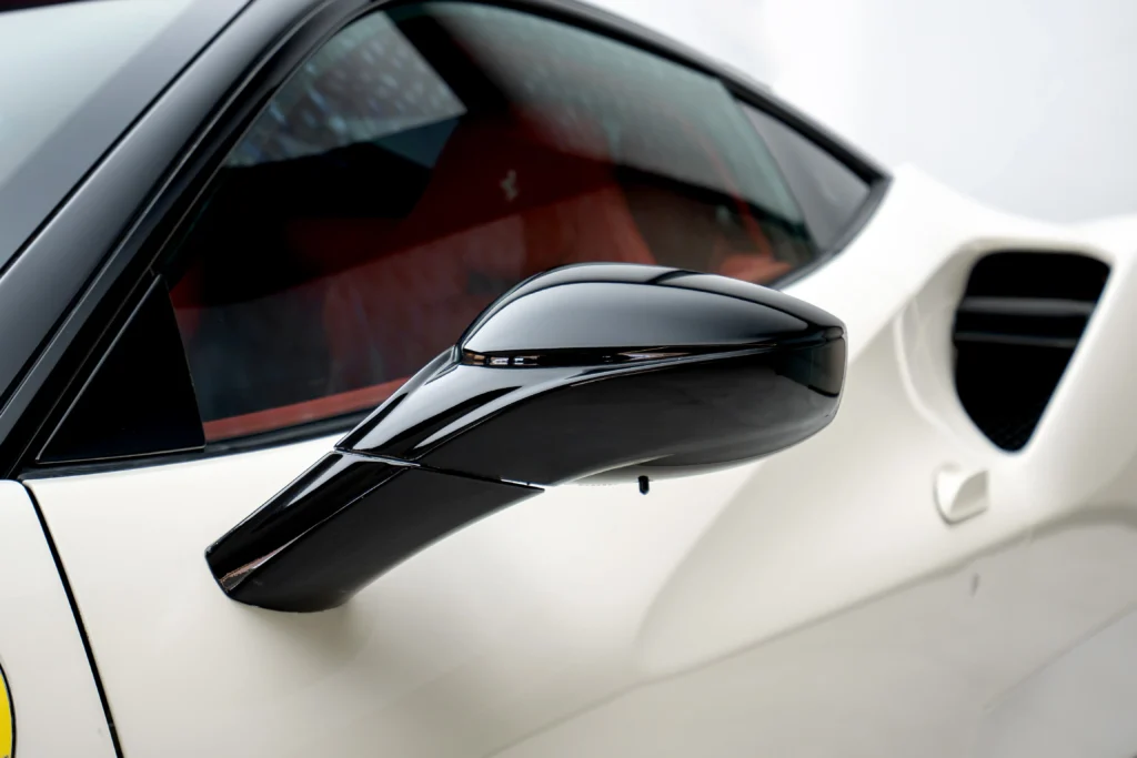 8 – SIDE MIRROR CLOSE-UP