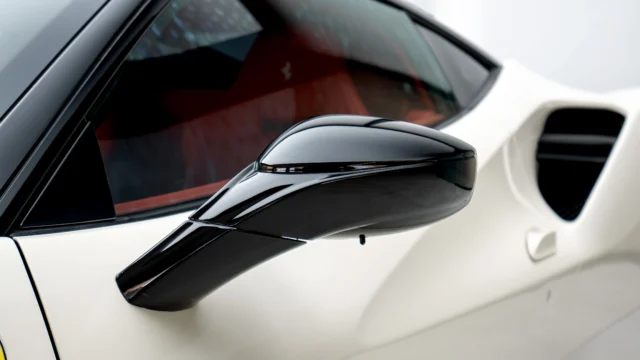 8 – SIDE MIRROR CLOSE-UP